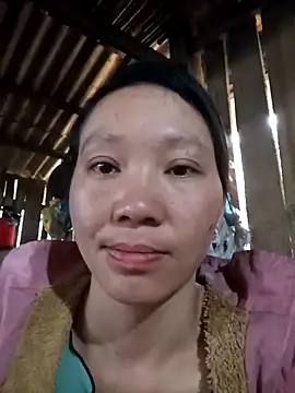 bonnie-00 online show from December 21, 2025, 12:29 am