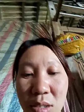 bonnie-00 online show from May 16, 2026, 12:07 am