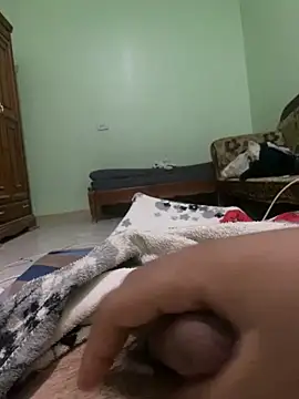 Snapshot of ali__ali210 chatting on October 3, 2025, 1:30 pm ali ali210 online show from October 3, 2025, 1:30 pm