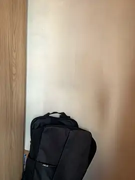 Snapshot of Isawilliams chatting on October 2, 2025, 7:54 pm Isawilliams online show from October 2, 2025, 7:54 pm