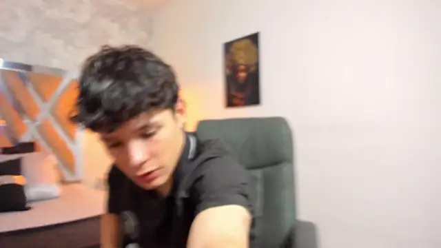 Snapshot of kraven_lust chatting on February 6, 2026, 3:00 am kraven lust online show from February 6, 2026, 3:00 am