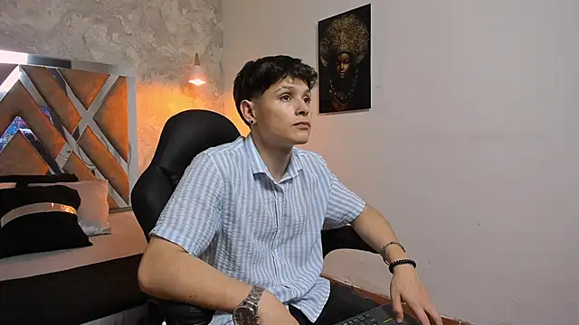 Snapshot of kraven_lust chatting on February 10, 2026, 3:10 am kraven lust online show from February 10, 2026, 3:10 am