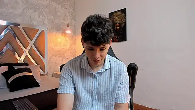 Snapshot of kraven_lust chatting on February 15, 2026, 3:03 am kraven lust online show from February 15, 2026, 3:03 am