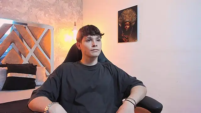 Snapshot of kraven_lust chatting on March 1, 2026, 3:08 am kraven lust online show from March 1, 2026, 3:08 am