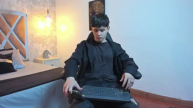 kraven lust online show from April 4, 2026, 3:05 am