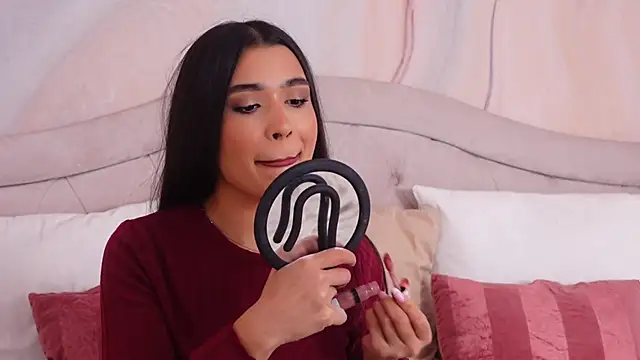 MyaMuse online show from November 26, 2025, 8:26 am