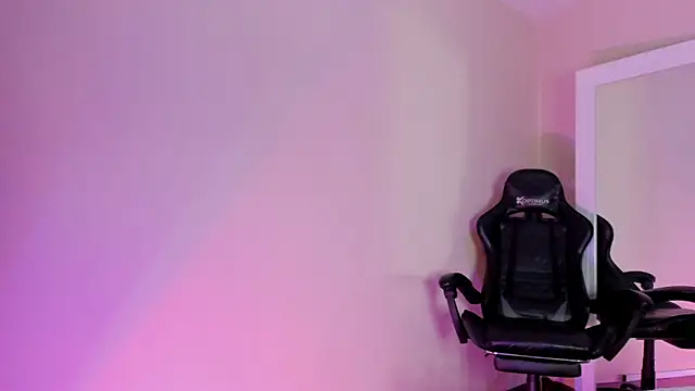 chiky williams online show from September 19, 2025, 12:39 pm