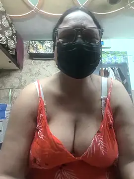 thehotlady online show from March 2, 2026, 11:06 am