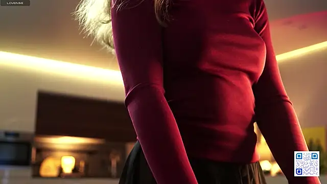 Snapshot of DimpledPoke chatting on November 24, 2025, 9:36 pm DimpledPoke online show from November 24, 2025, 9:36 pm