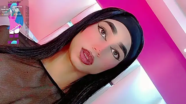 JessiscaWalker online show from November 5, 2025, 8:42 pm