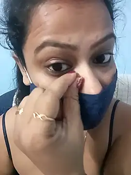 Deliciouskimi online show from November 19, 2025, 6:30 pm