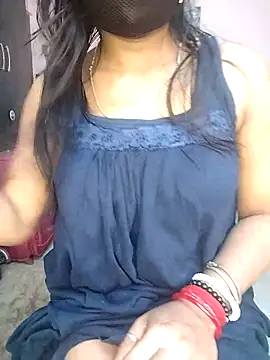 Snapshot of Bengalibeauty96 chatting on February 18, 2026, 2:18 am Bengalibeauty96 online show from February 18, 2026, 2:18 am