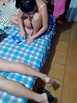 Cachorrinha2025 online show from November 28, 2025, 4:04 am