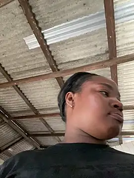 Karol sexy23 online show from April 13, 2026, 9:42 pm