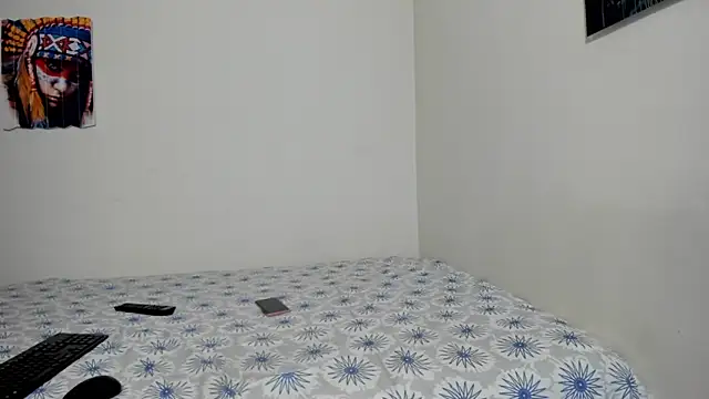 mariajose222 online show from December 2, 2025, 1:44 am