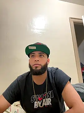 LeoPR00 online show from October 20, 2025, 10:43 pm