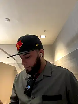 LeoPR00 online show from January 6, 2026, 2:26 am