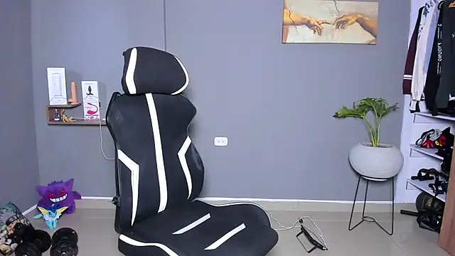 JordanRossie online show from April 9, 2026, 2:55 pm