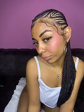 PrettyTiana  online show from November 15, 2025, 9:00 pm