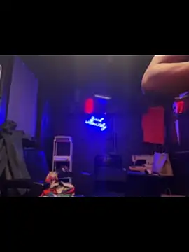 nymphoandthebeast69 online show from April 26, 2026, 4:04 pm