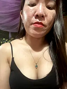 Luna-ass online show from November 10, 2025, 3:16 am