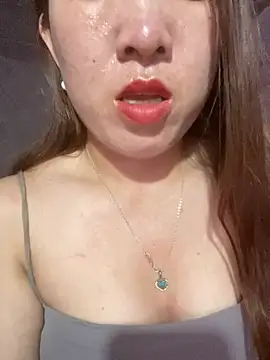 Snapshot of Luna-ass chatting on April 2, 2026, 2:26 pm Luna-ass online show from April 2, 2026, 2:26 pm