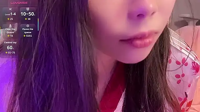 Sweet-taiyang online show from October 19, 2025, 3:56 pm