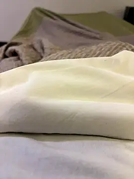 1HOEBOSS online show from November 13, 2025, 6:01 am