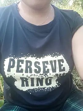 Luyen004 online show from September 20, 2025, 1:28 am