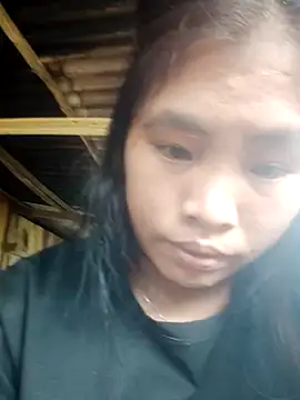 Luyen004 online show from September 27, 2025, 2:27 am