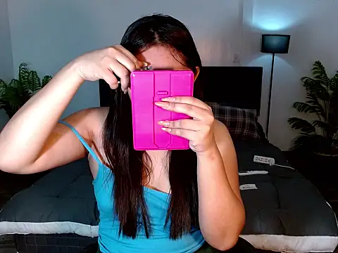 Nikki Karishma online show from February 8, 2026, 11:24 am