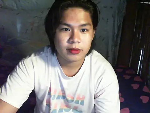 Huntrix2025 online show from November 3, 2025, 4:25 am