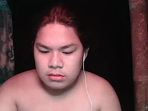 Huntrix2025 online show from May 12, 2026, 9:45 pm