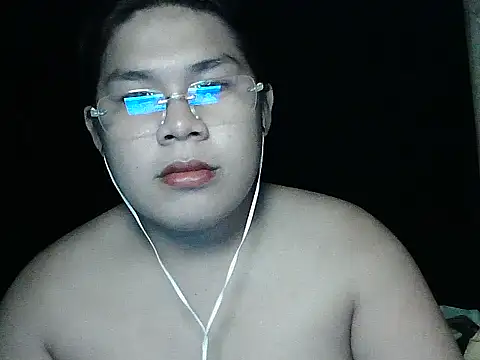 Huntrix2025 online show from May 25, 2026, 2:01 pm