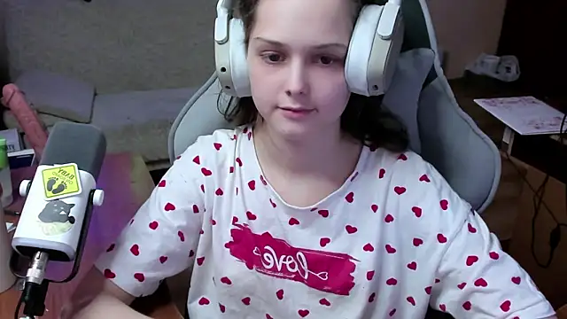 SharybbFace online show from February 6, 2026, 2:09 pm