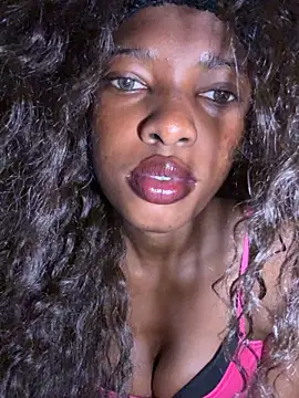 Oceanababe21 online show from June 14, 2026, 1:24 pm