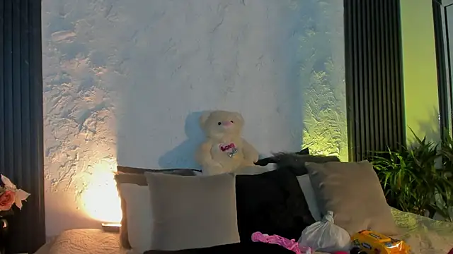 joselin rouse online show from November 4, 2025, 11:53 am