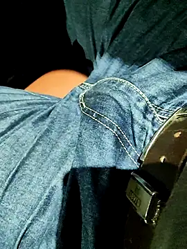 lickingspecilist online show from September 18, 2025, 12:40 pm