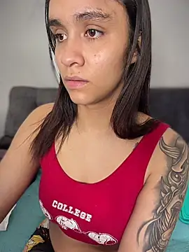 Isabella-Teen online show from February 24, 2026, 2:09 am