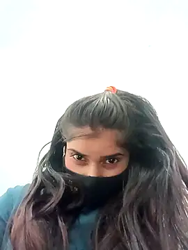 Aaisha-16 online show from October 28, 2025, 2:26 am