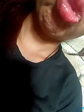 Aaisha-16 online show from April 20, 2026, 4:26 am