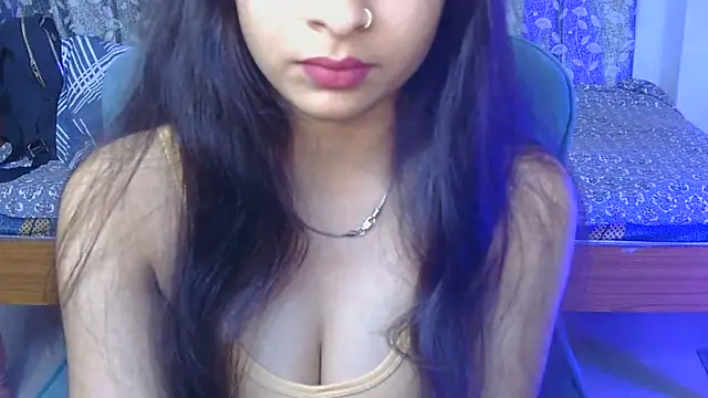 Snapshot of alaviya-19 chatting on June 30, 2026, 5:52 am alaviya-19 online show from June 30, 2026, 5:52 am