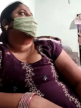 Mmm143 online show from April 16, 2026, 8:15 am