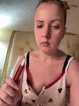 Snapshot of Piccolamonella29 chatting on June 7, 2026, 5:38 pm Piccolamonella29 online show from June 7, 2026, 5:38 pm