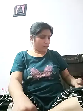 aliya-jaan71 online show from April 23, 2026, 2:41 pm