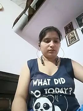 aliya-jaan71 online show from June 30, 2026, 5:14 pm