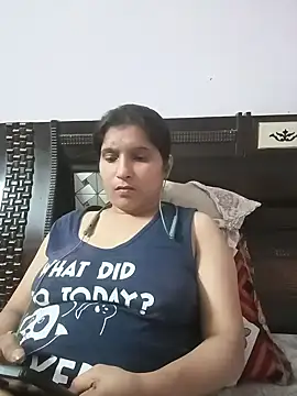 aliya-jaan71 online show from July 21, 2026, 7:38 pm