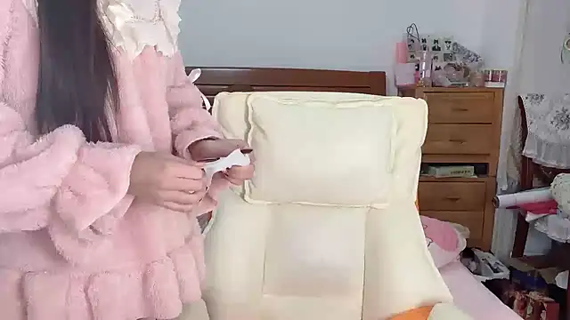 Akong11 online show from December 15, 2025, 3:22 am