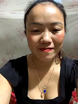 Snapshot of _losrt_cherry_ chatting on October 5, 2025, 1:09 pm losrt cherry online show from October 5, 2025, 1:09 pm