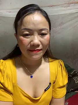 Snapshot of _losrt_cherry_ chatting on October 13, 2025, 7:52 am losrt cherry online show from October 13, 2025, 7:52 am